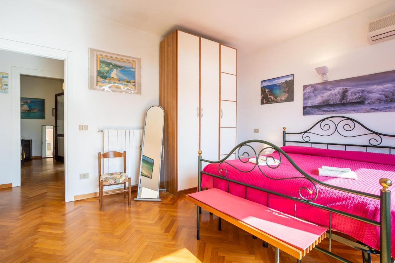 Bed and Breakfast Casa Di Paolo E Roberta Santa Teresa Gallura Zewnętrze zdjęcie